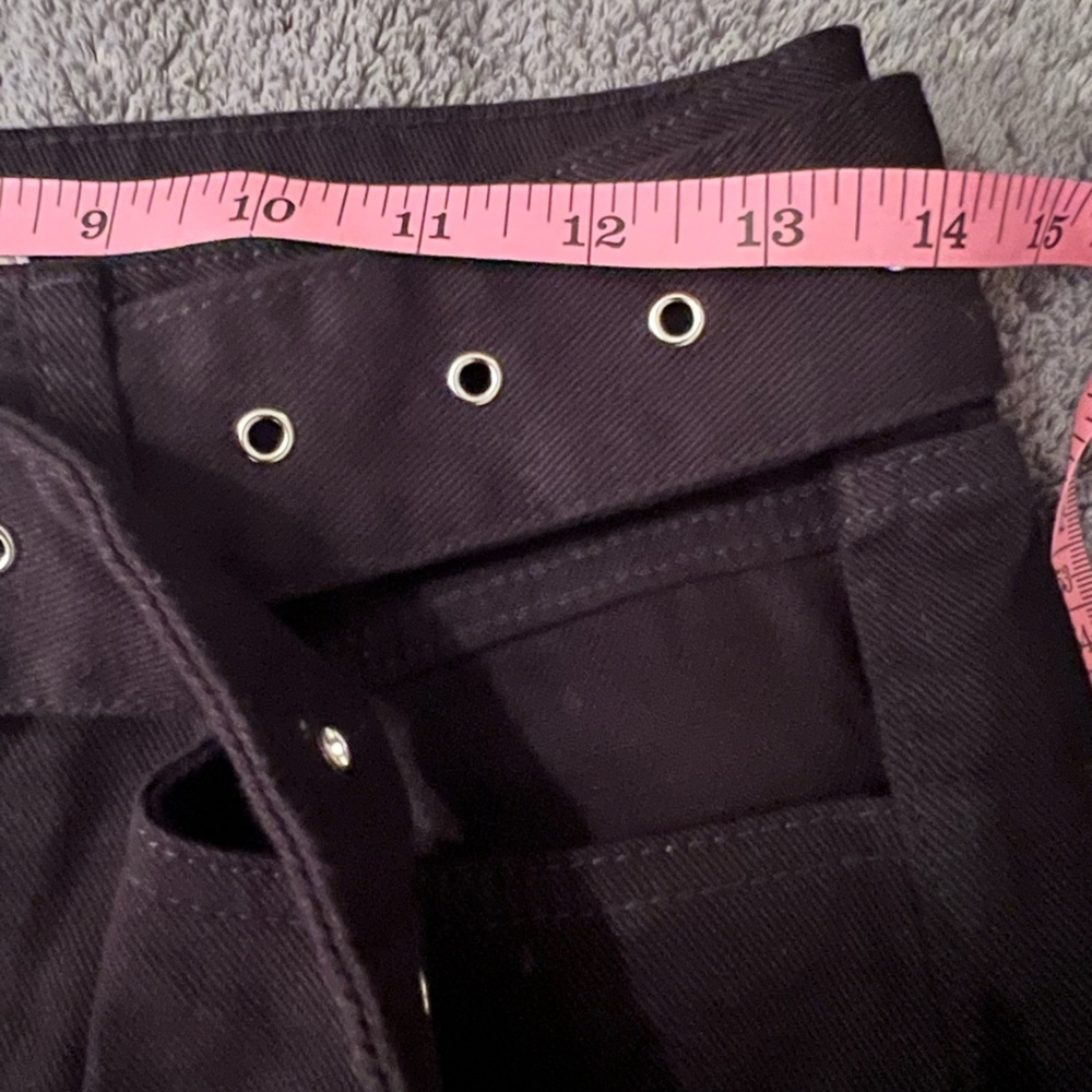 WEWOREWHAT Cut Out Straight in Black
Size 27 NWT Sold out on Revolve - Picture 11 of 14